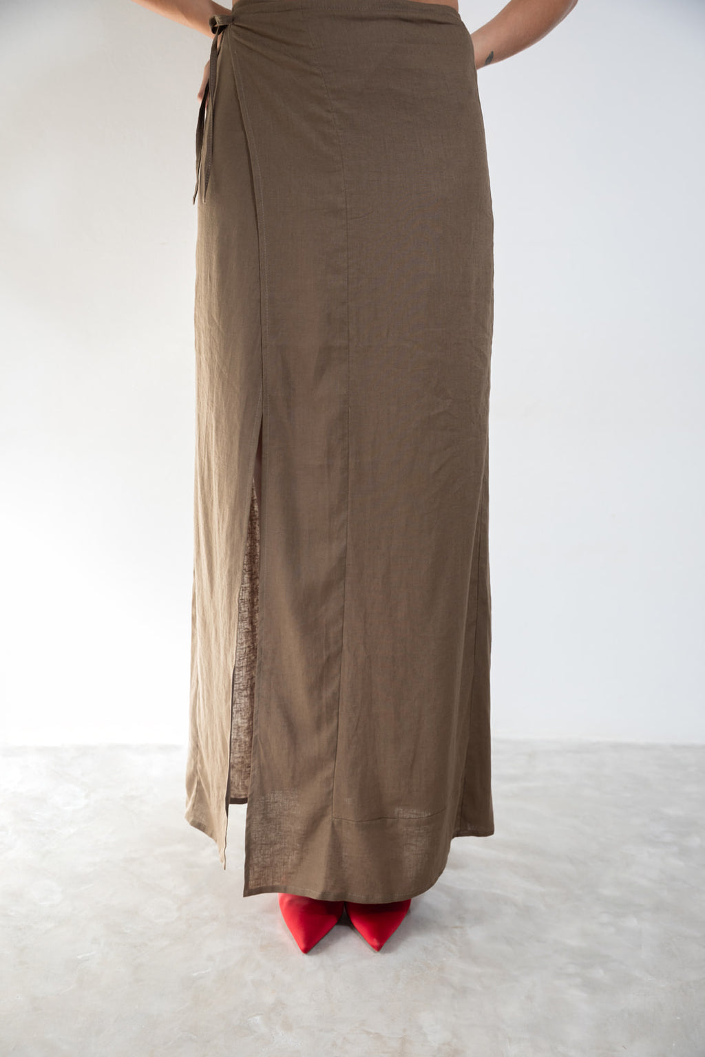 RIBBON LONG SKIRT Tobacco linen