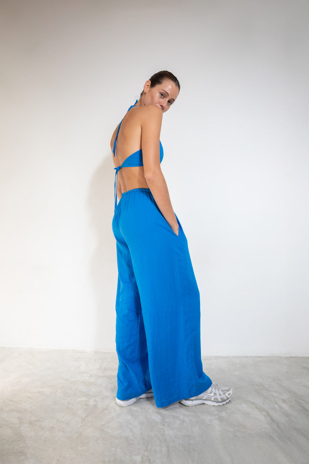 TOP RIBBON Electric blue linen