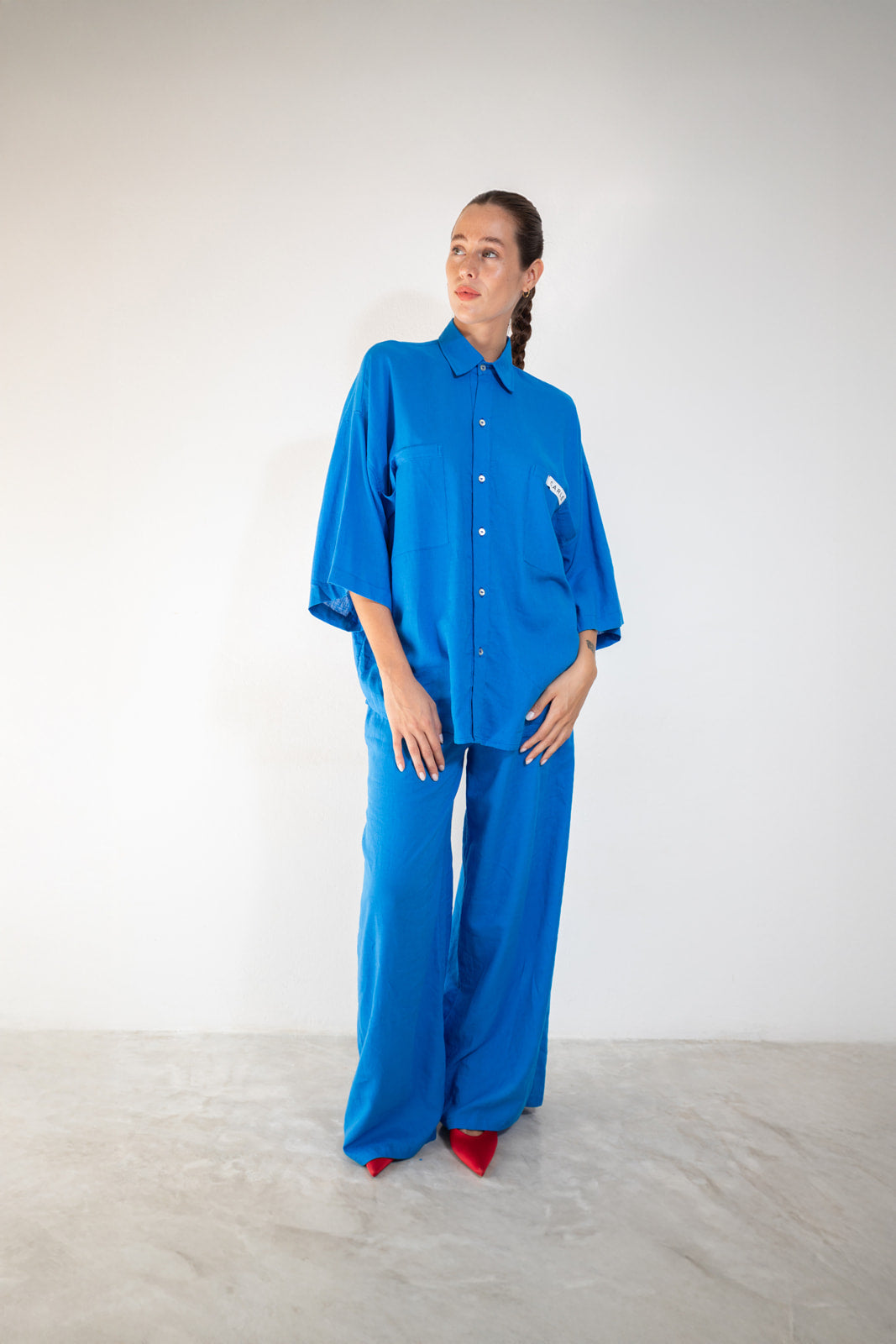 SEASIDE SHIRT Electric blue linen