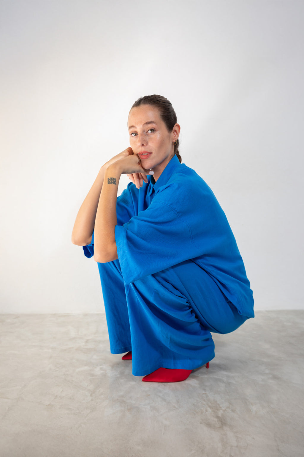 SEASIDE SHIRT Electric blue linen