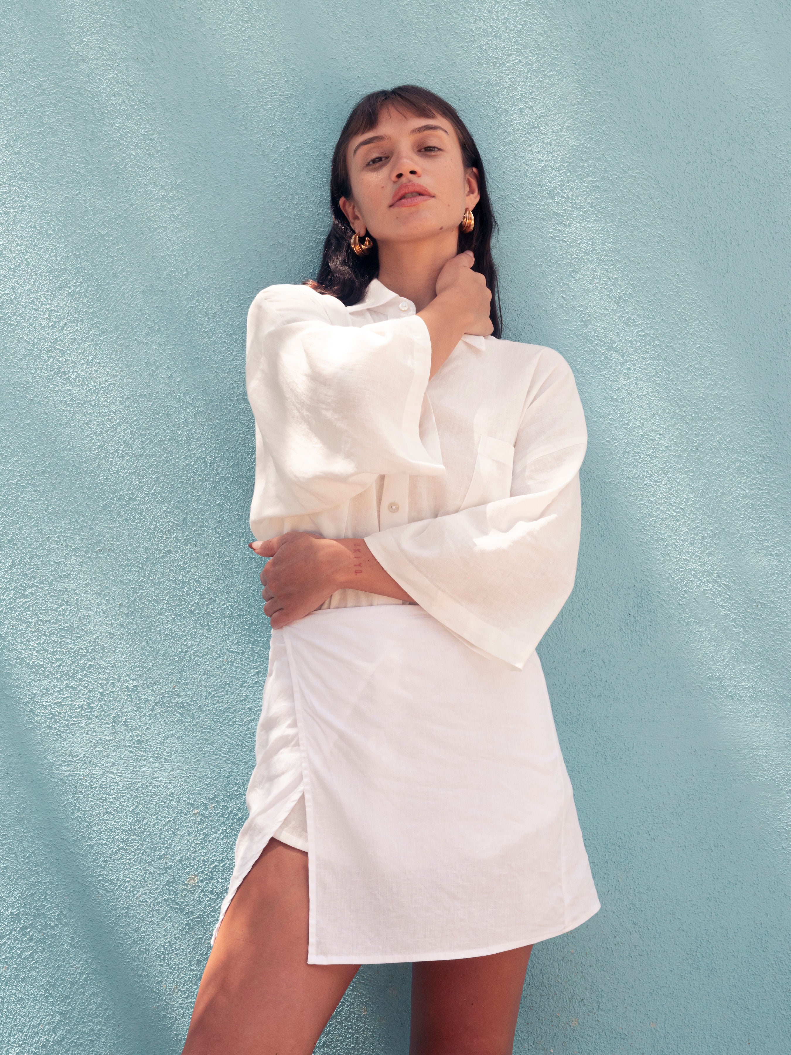 RIBBON SHORT SKIRT  White linen